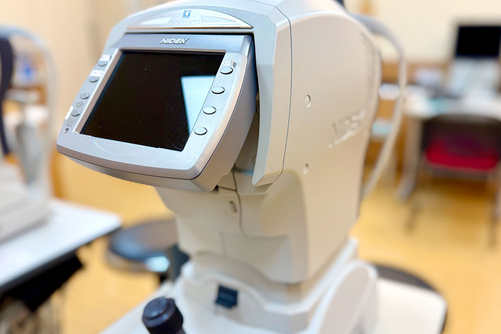 非接触眼圧計